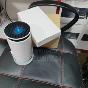 Mini Projector  With Resolution Videos Display Size 130 Inches