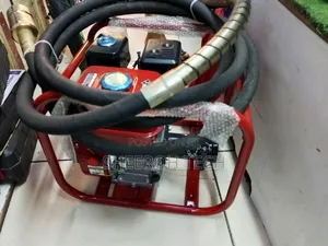 Honda Concrete Pocker Vibrator