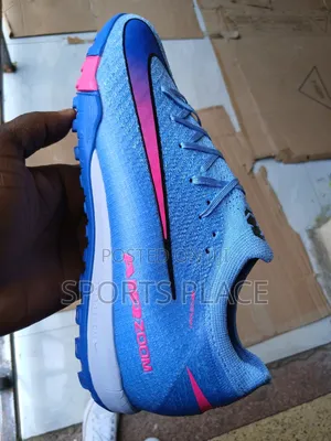 Air Zoom Electric Blue Soccer Trainers