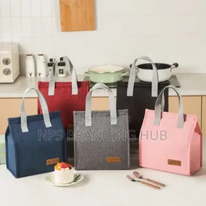 Insulated Tote Lunch Bag 25.5*22.5*13cm Material: Oxford Zn