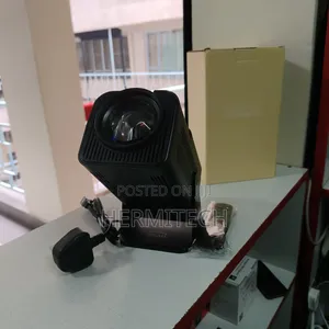 Hy320 Portable Projector 200 Inches Maximum Display LCD Projector