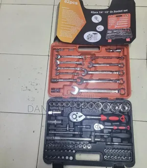 82 PCS Socket Set