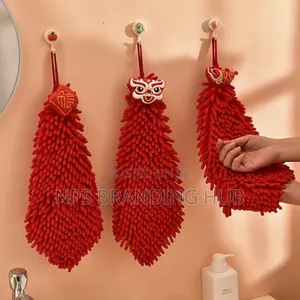 Red Chenille Hand Towels 27cm X 27cm Zn