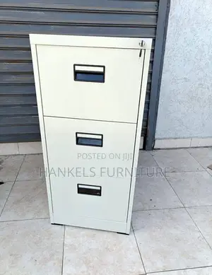 3-Drawer Metal Filing Cabinet – Secure Office Storage