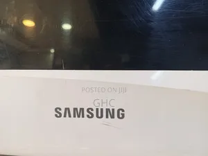 Samsung Microwave (White )
