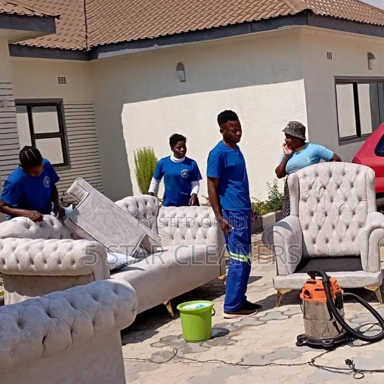 Executive Sofaset Cleaning