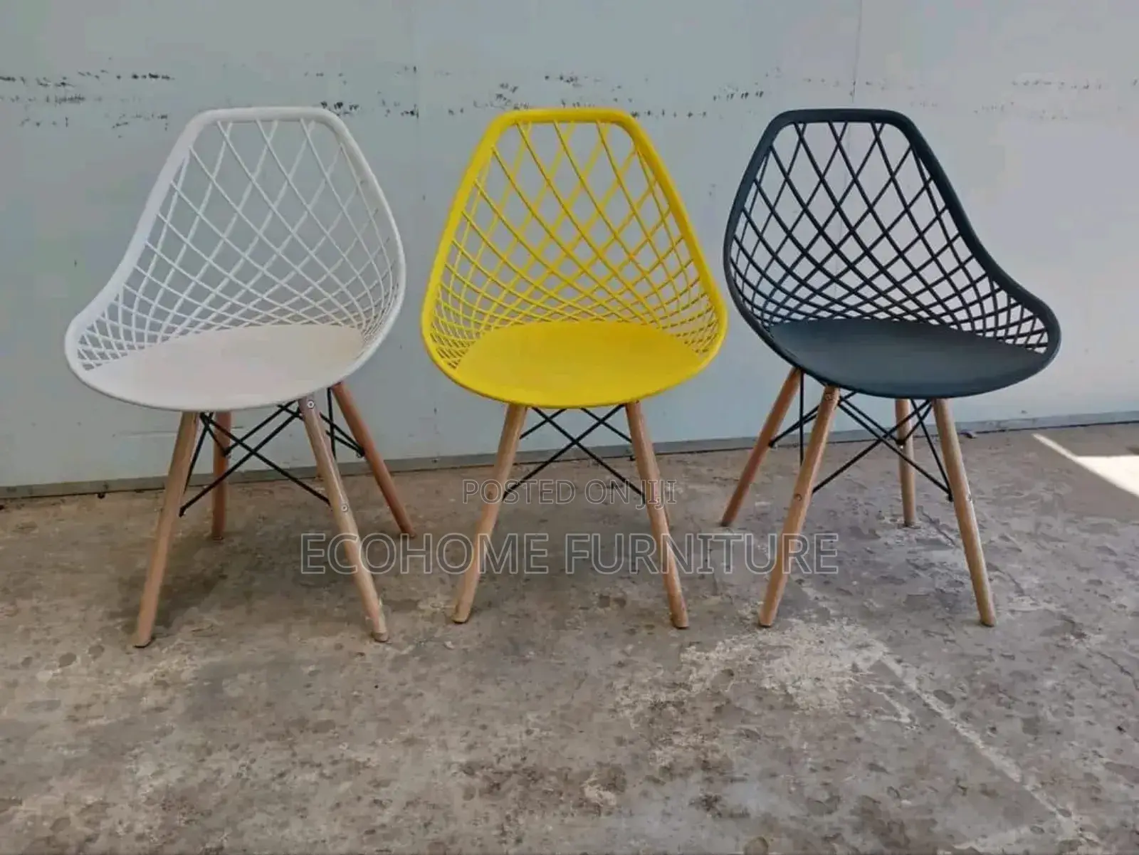 Mesh Eames Chair