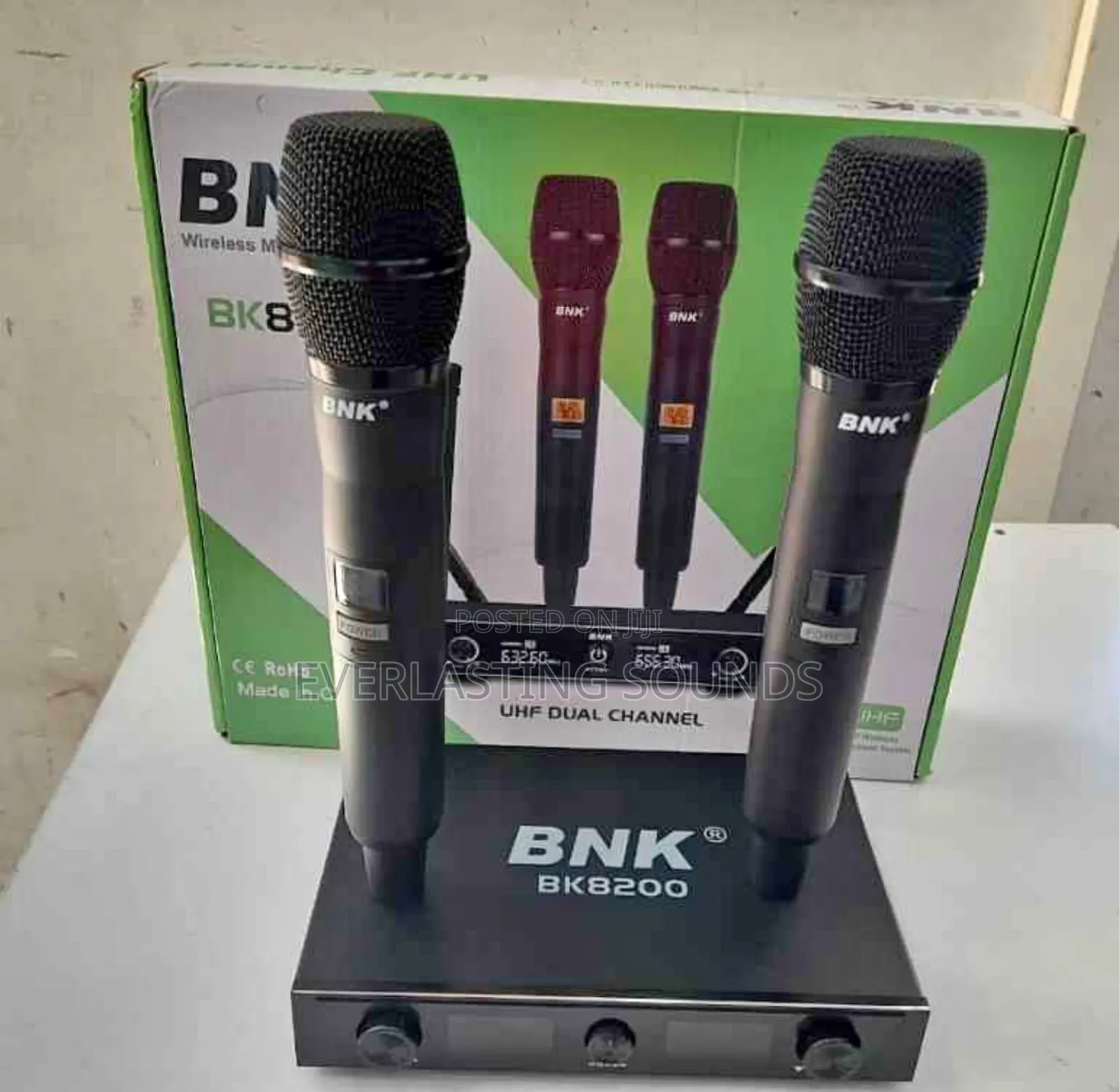 BNK Bk8200 Wireless Microphone System