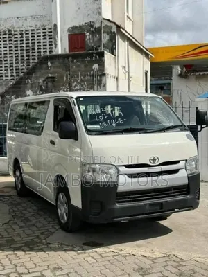 Toyota HiAce 2020 White