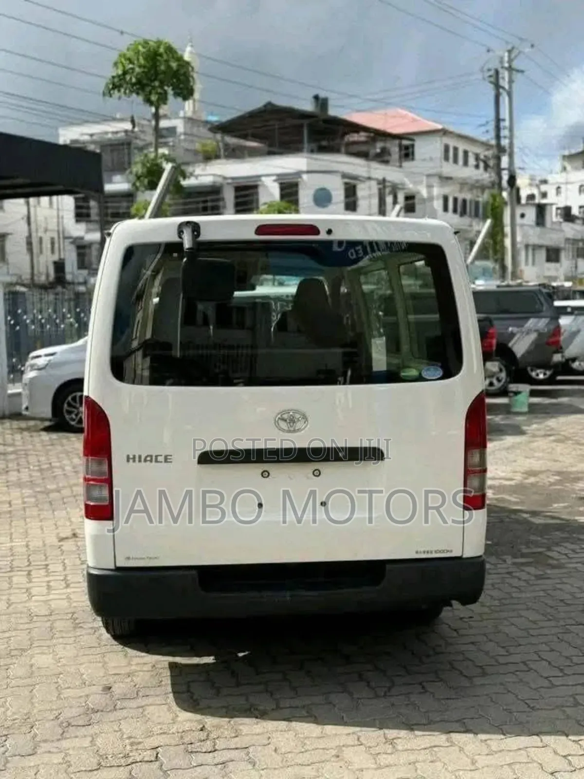 Toyota HiAce 2020 White