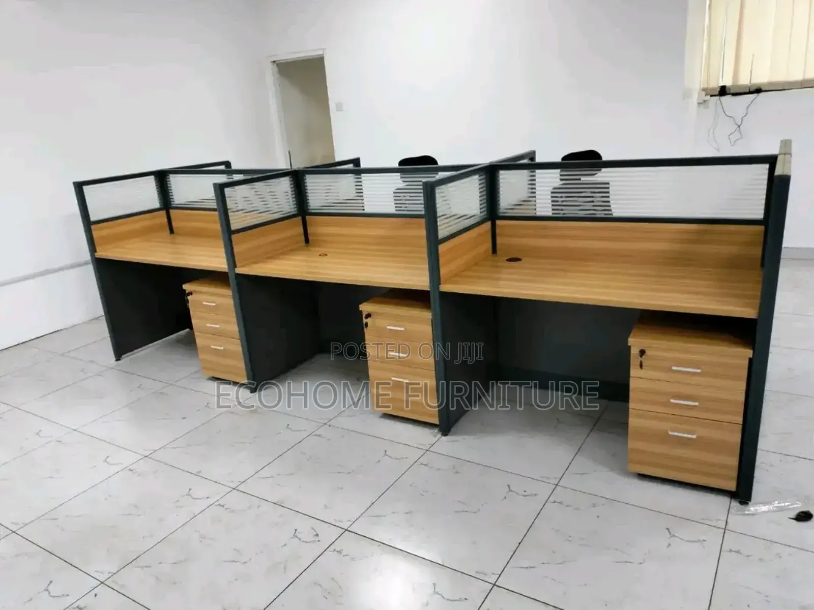 6 Way Work Station