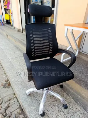 Office Chair With Adjustable Headrest