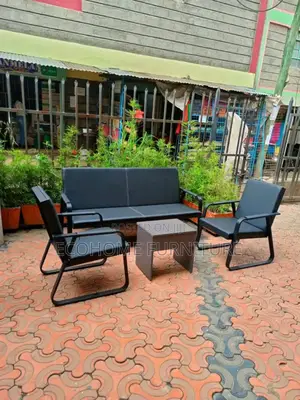 5 Seater Office Sofa