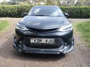 Toyota Corolla Fielder 1.5 Hybrid FWD 2014 Black