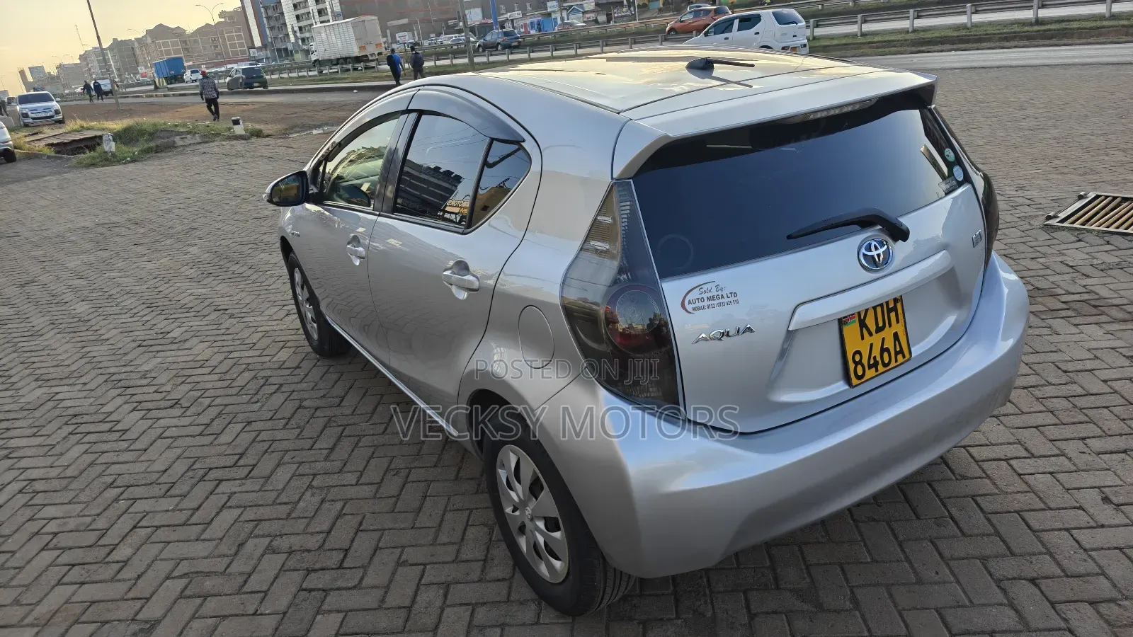 Toyota Aqua 2016