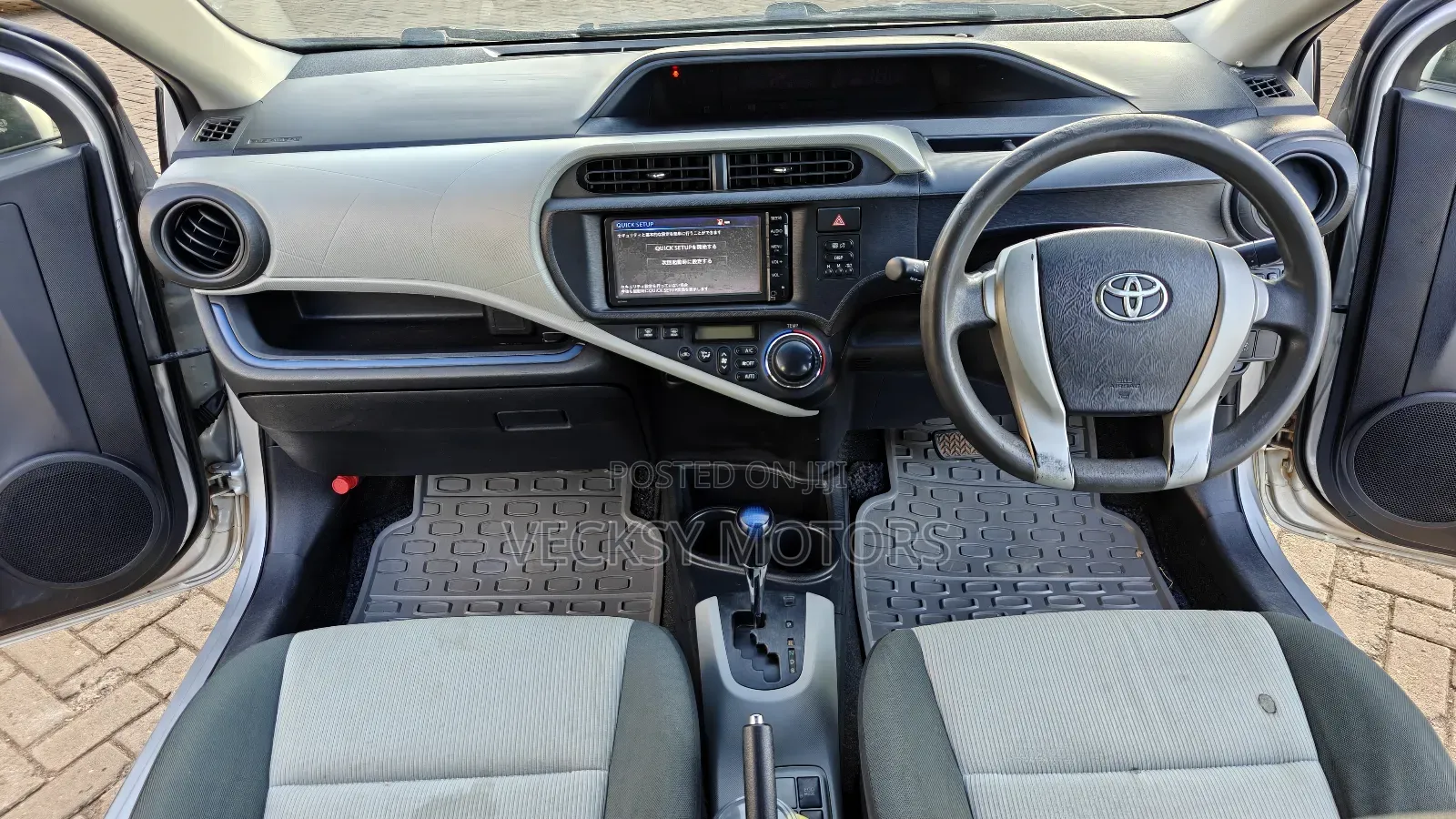 Toyota Aqua 2016