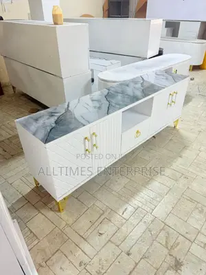 Modern 6 Fits Executive Tv Stand