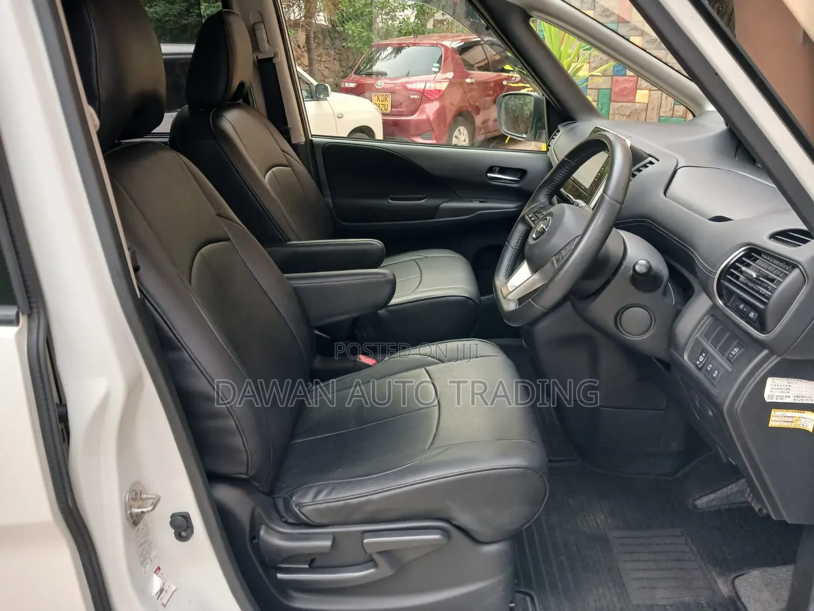 Nissan Serena 2019 White