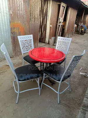 Restaurant Powder Coated Set, With Red Round Table 