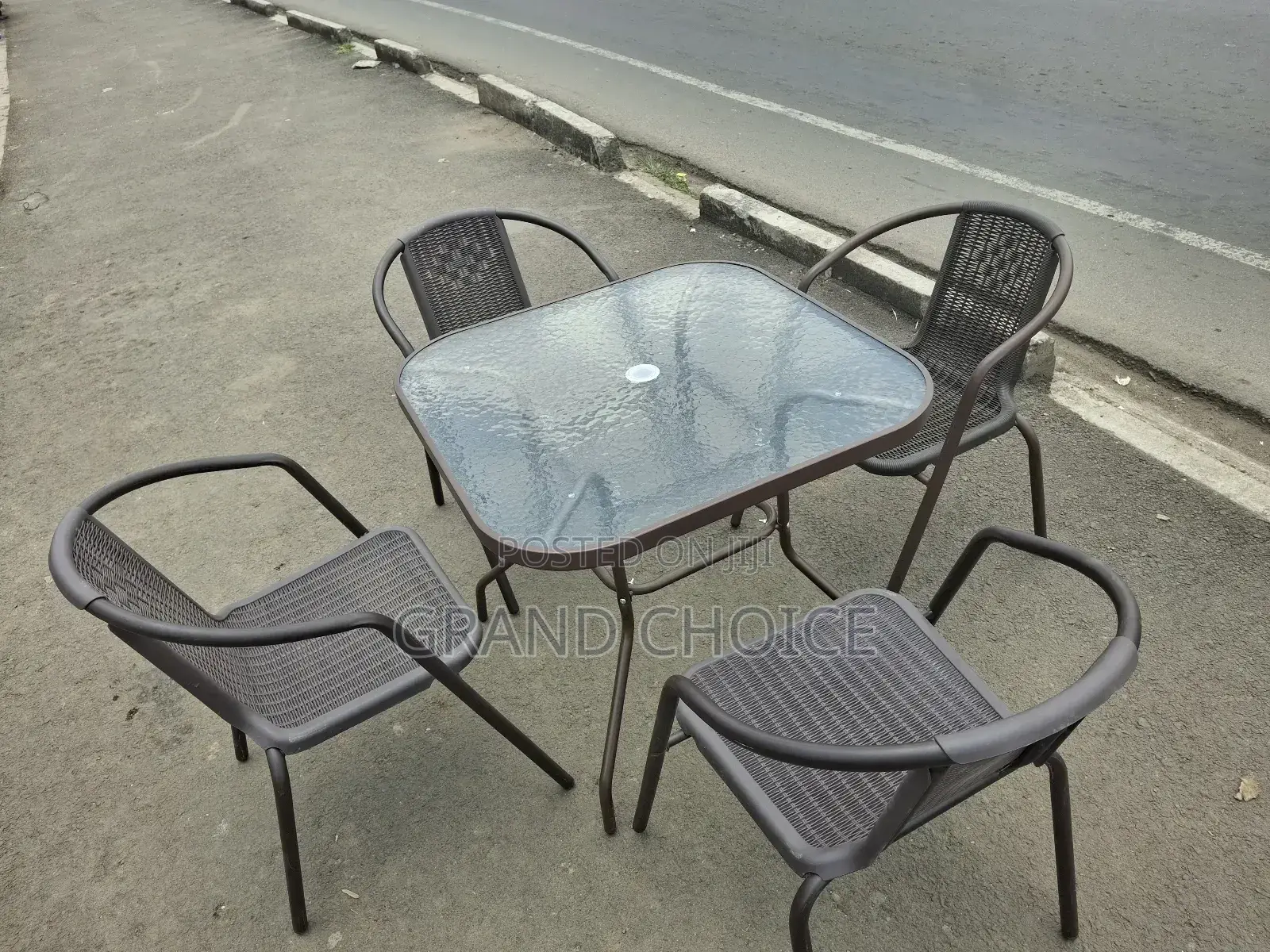4 Seater Balcon Table and Chair