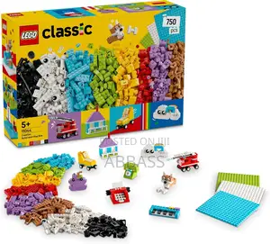 Lego Classic Creative Build-and-Play - Colourful Bricks Set (750 Pcs)