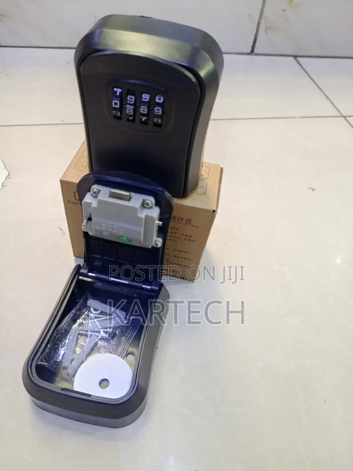 4-Digit Combination Plastic Key Lock Box