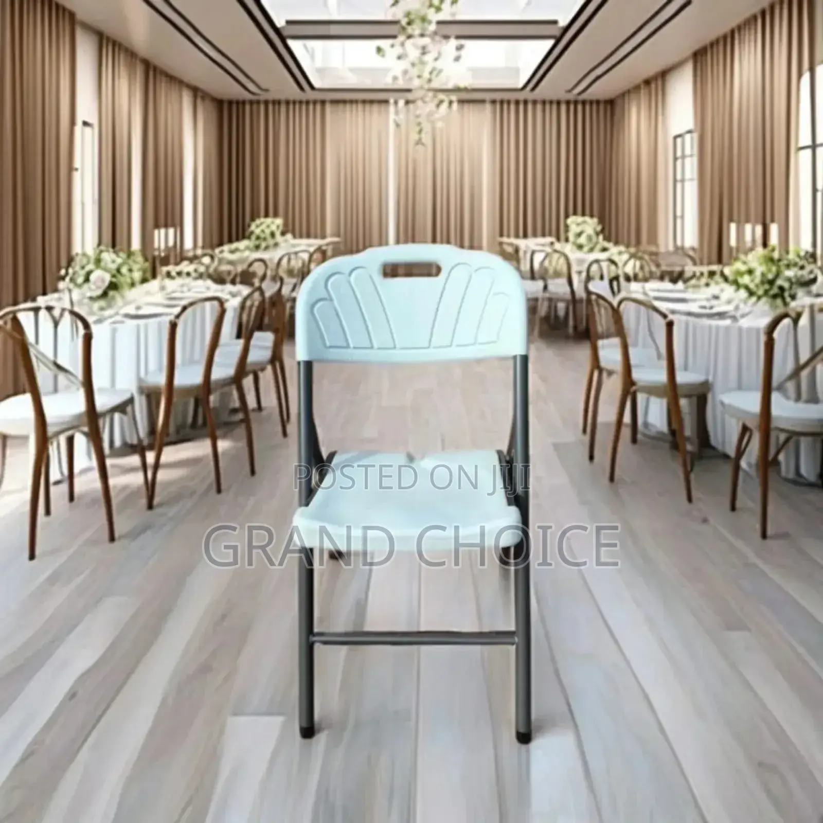White Foldable Chair