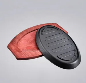 Cast Iron Sizzling Pan With Wooden Tray