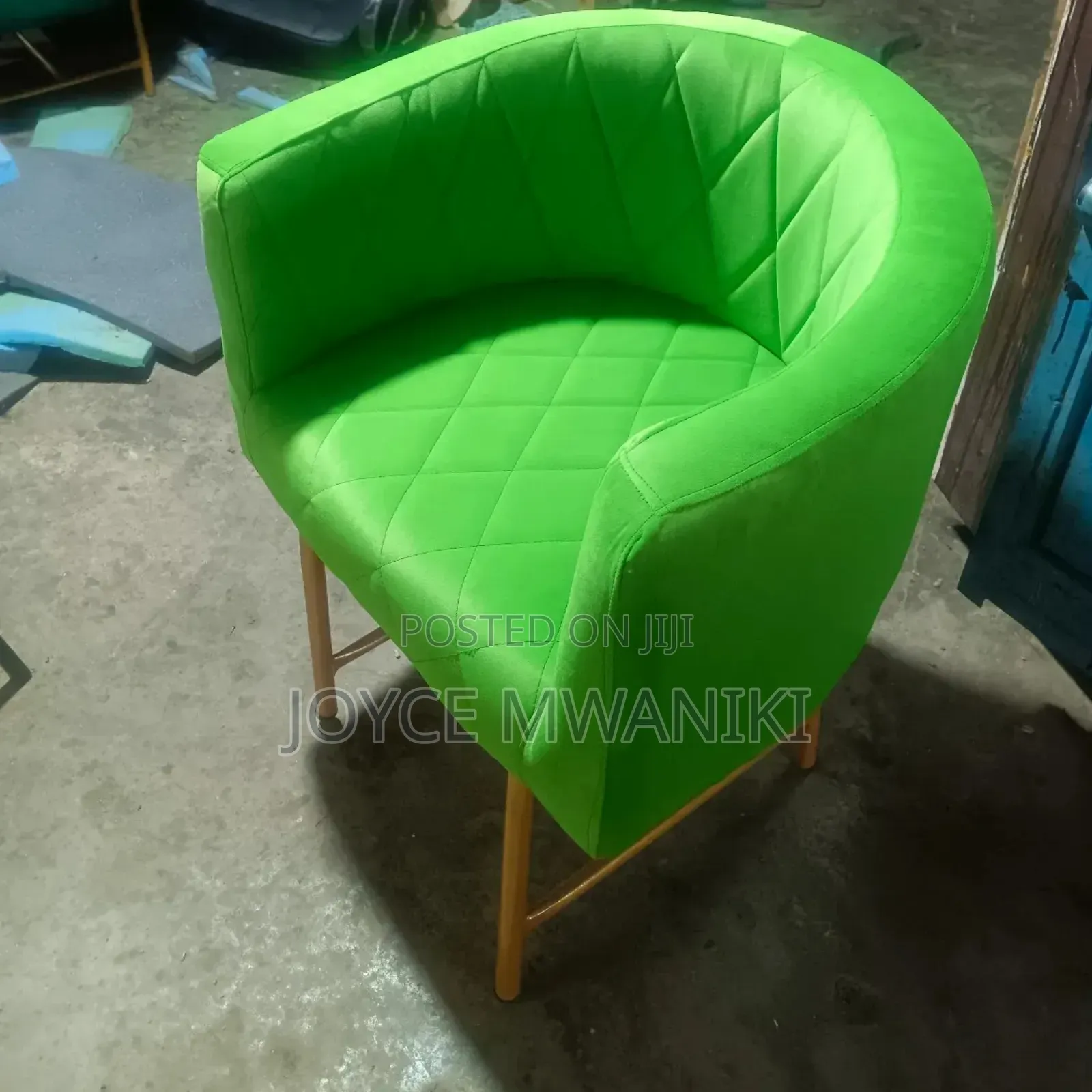 Styling Chair, Apple Green
