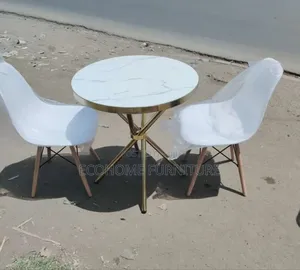 Round Dining Table and Chairs