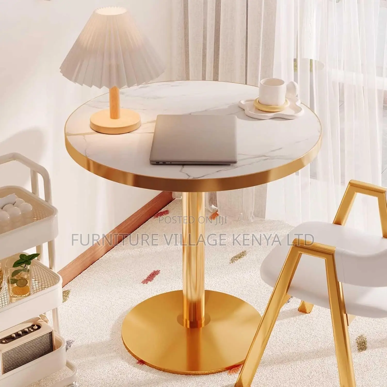 Dining Table; Round White Restaurant Dining Table