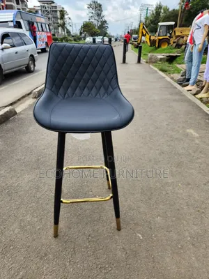 Movable Counter Bar Stool