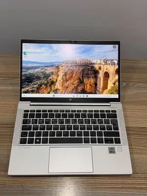 New Laptop HP EliteBook 830 G7 8GB Intel Core i5 SSD 256GB