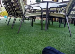 Outdoor Set Restaurant Beauty Enhancing Artificial Grass Carpet