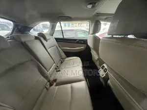 Subaru Outback 2019 Gray