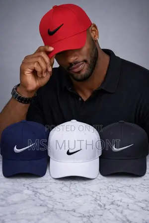 Nike Dri-Fit Club Structured Swoosh Cap, 