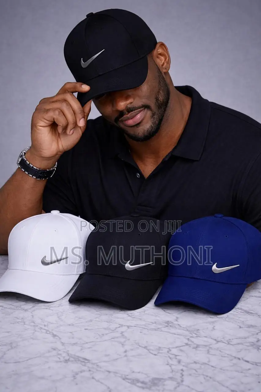 Nike Dri-Fit Club Structured Swoosh Cap, 