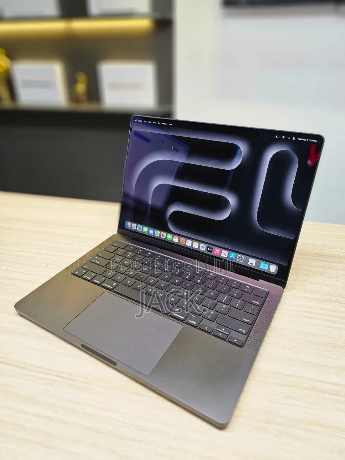 Laptop Apple MacBook Pro 2024 M4 Max 36GB Apple M4 Max SSD 1T