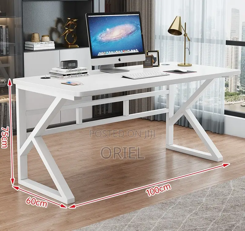 Office Desk : Spacious Table Top 120cm Home Office Computer Desk