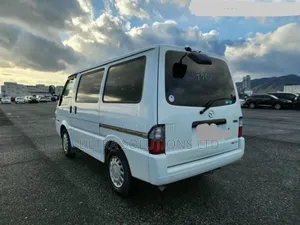 Mazda Bongo 2017 White
