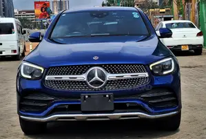 Mercedes-Benz GLC-Class 2019 Blue