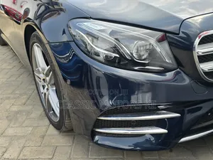 Mercedes-Benz E250 2019 Blue