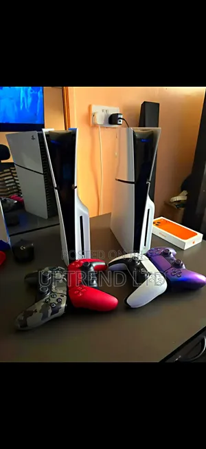 Playstation 5 , Ex Canada Clean Playstation 5 Slim