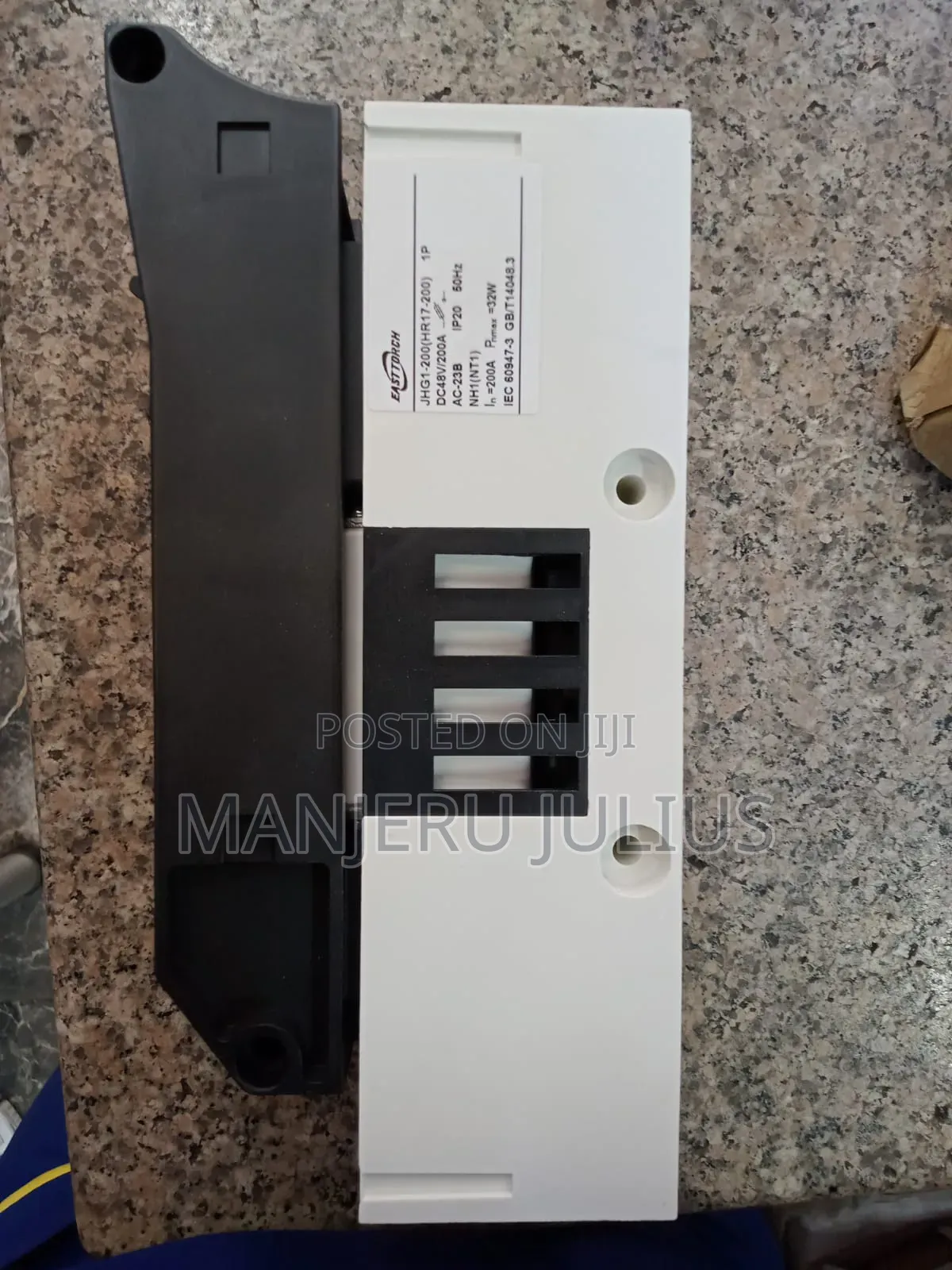200amps Fuse Holder/Switch Disconnect