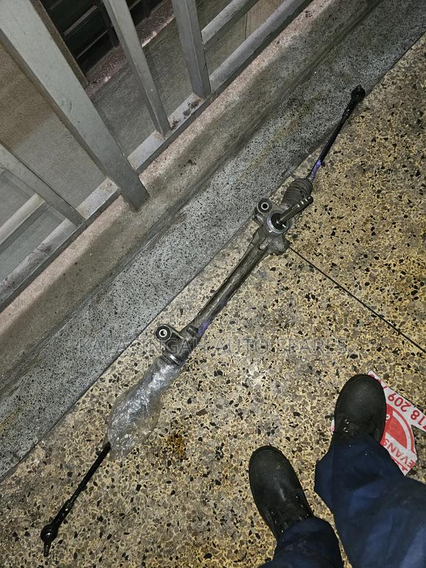 Suzuki Alto 2016 Steering Rack
