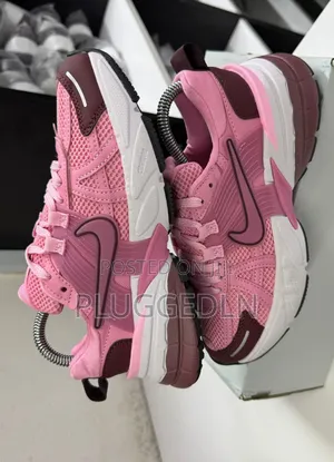 Nike V2k Run Pink/Burgundy .Size 36-40