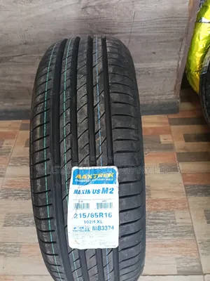 Maxtreak 215/65r16