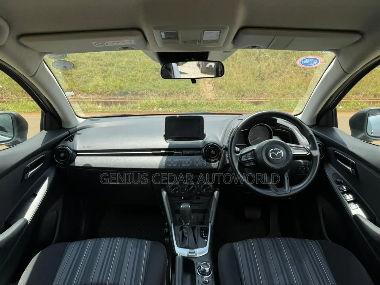 Mazda 2 2020 Silver