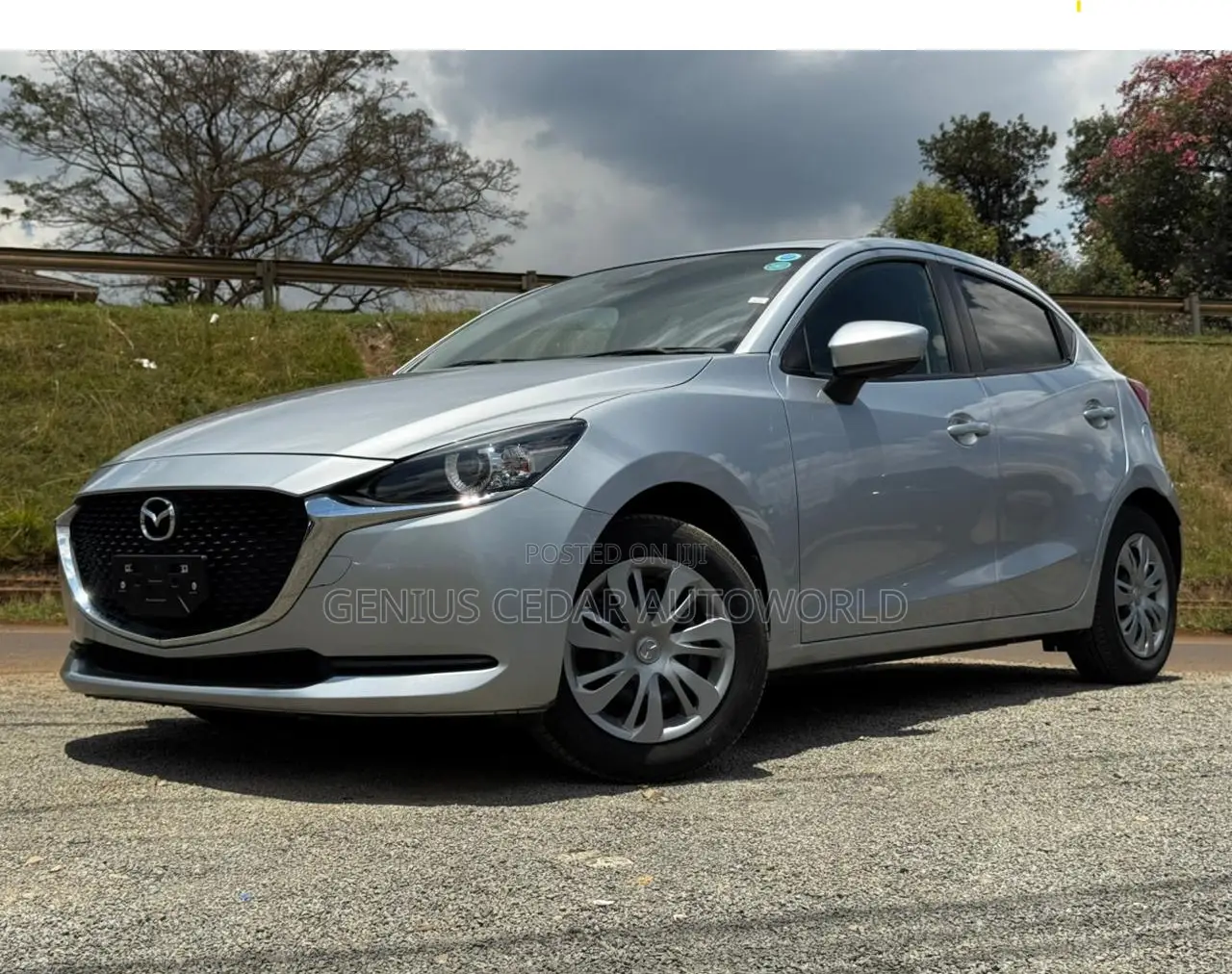 Mazda 2 2020 Silver