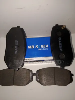 Front Brake Pads Hyundai Tucson 2022 (Mbkorea Brand)